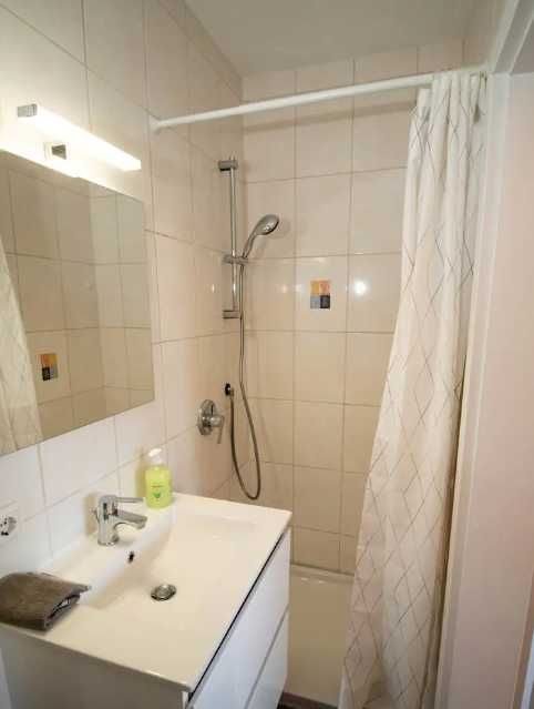 Дава се под наем Едностаен апартамент в Пловдив, Център - 45 кв.м за 153 € - Снимка #2