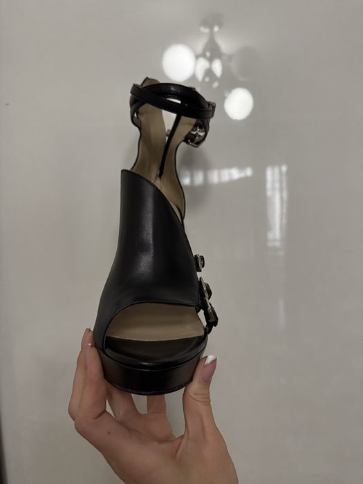 Versace 19V69  естествена кожа