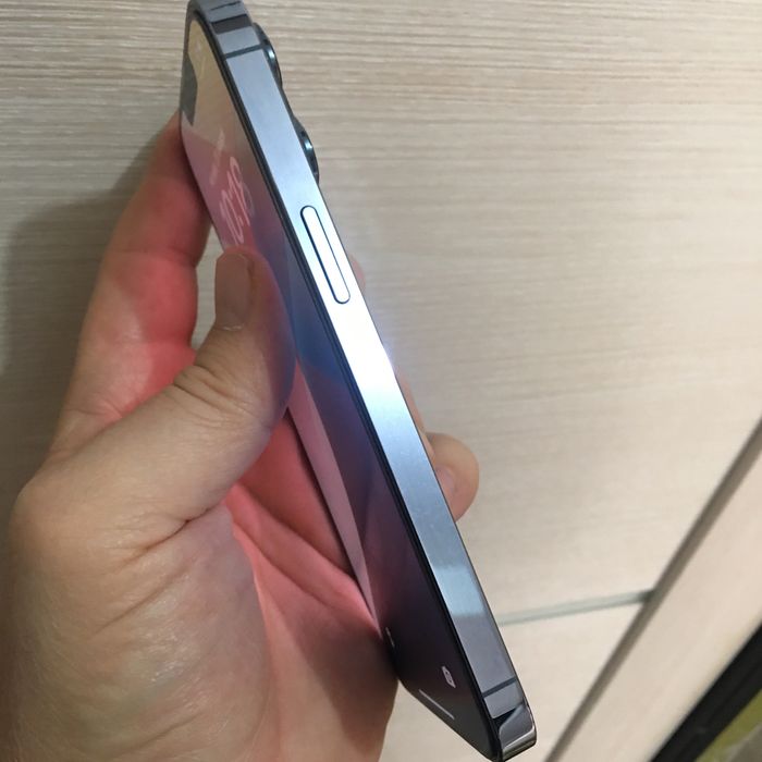 Iphone 13 pro Dous идиал