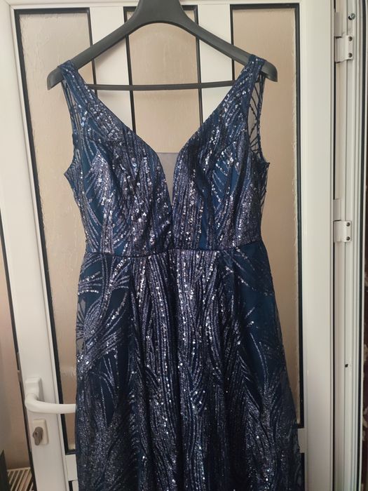 Бална рокля размер L/ XL