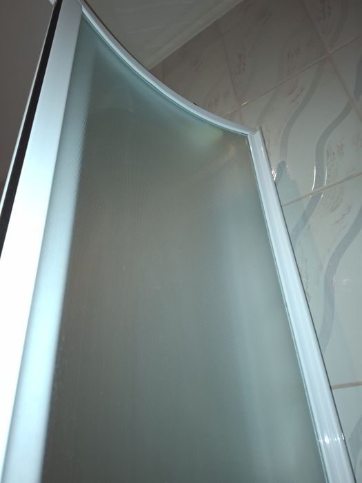 Душевая кабина...