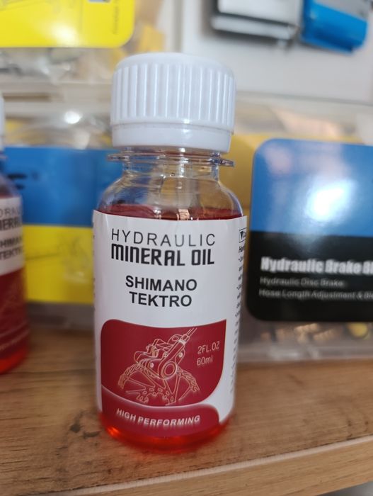 Минеральная тормозная жидкость