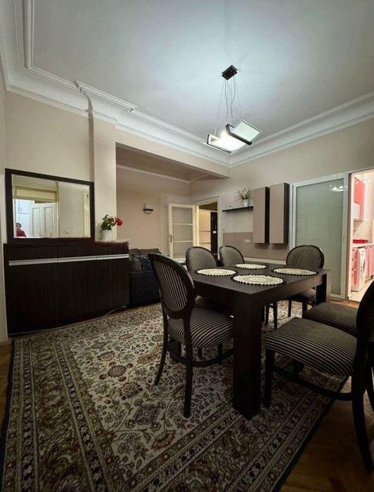 Дава се под наем Четиристаен апартамент в София, Център - 105 кв.м за 1000 € - Снимка #2