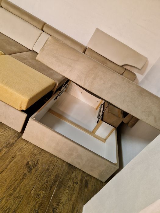 Colțar in forma de U