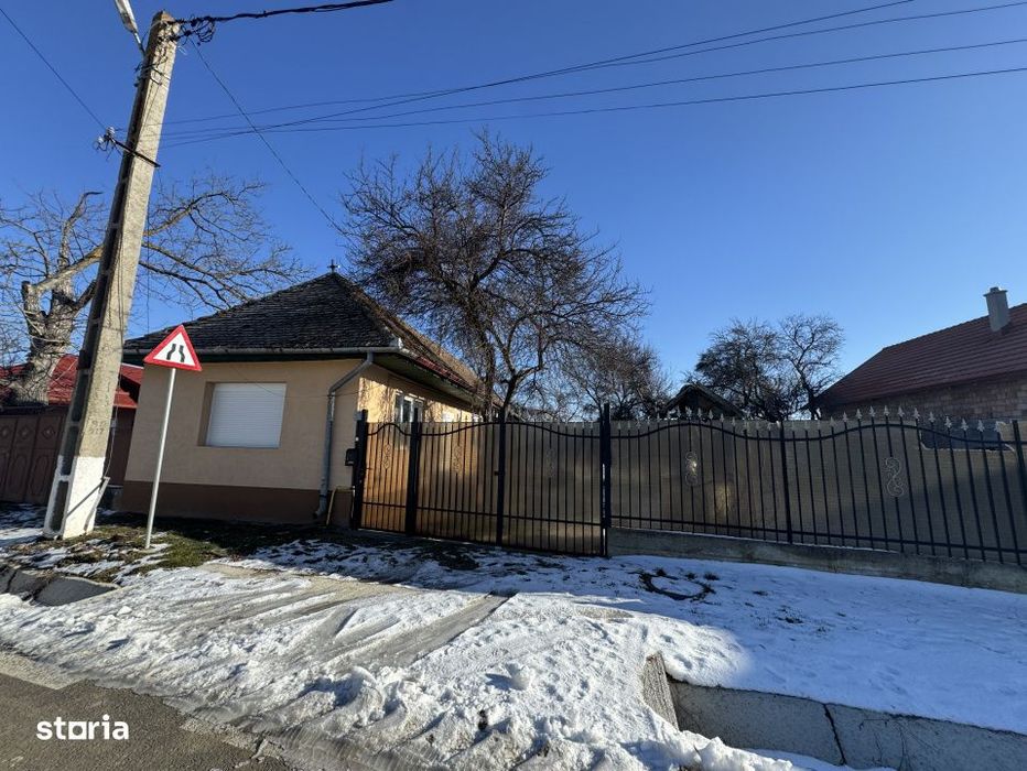 Casa individuala de vanzare – loc. Vad, jud. Brasov - teren 1702 mp