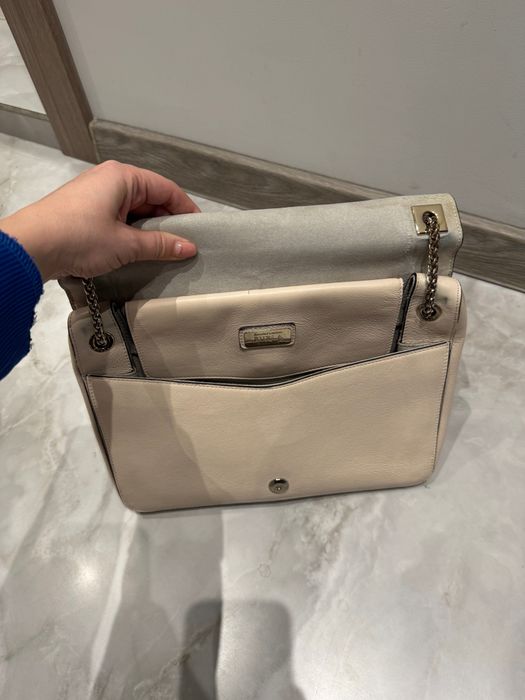 Дамска чанта Furla естествена кожа