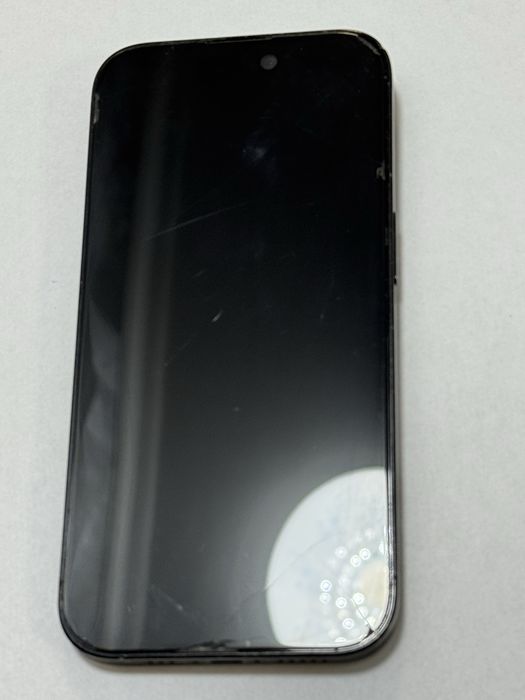 Продам Айфон 14 про