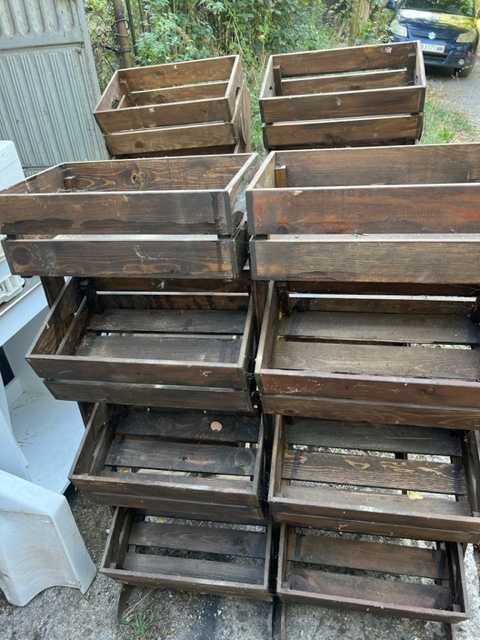 Стелажи касетки за плод и зеленчук