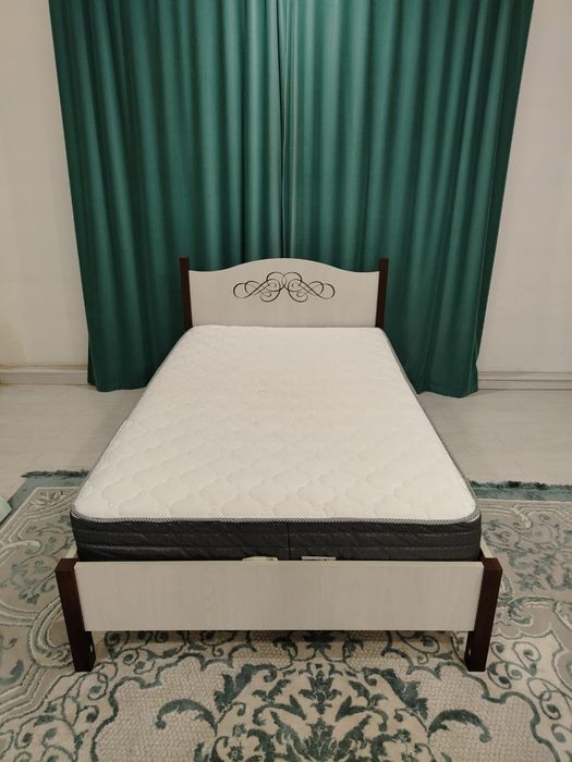 Продам Кровать в отличном состоянии !!!