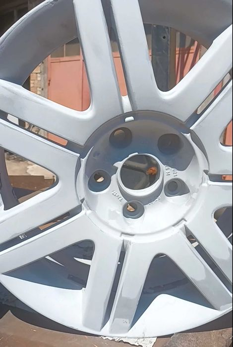 Финно пясъкоструене на джанти