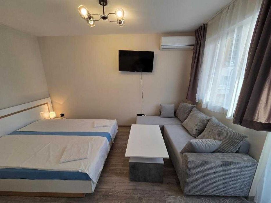 Нощувки Paradise Studio NBU - София