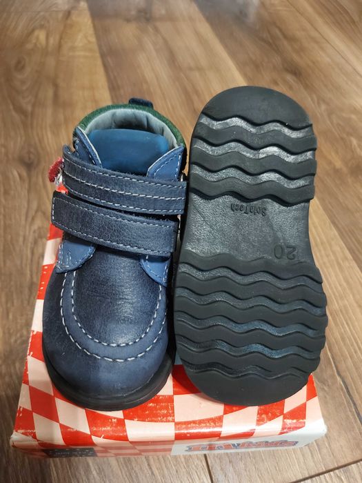 Ghete pentru copii ,nr.20 ,piele naturala