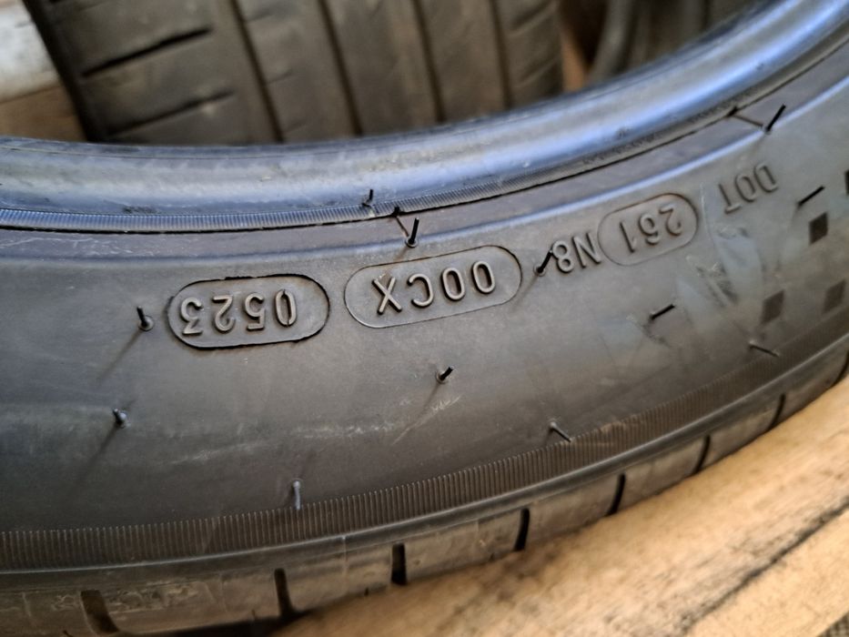 2 anvelope 275/40 R21 Michelin