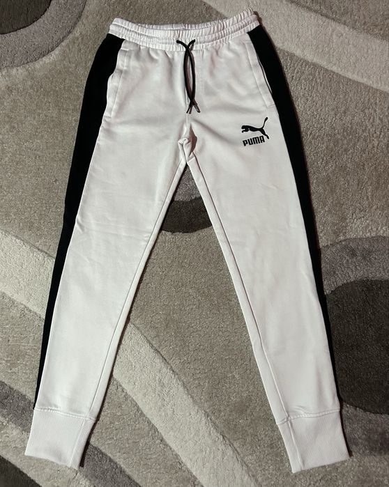 Анцуг  Puma в бяло