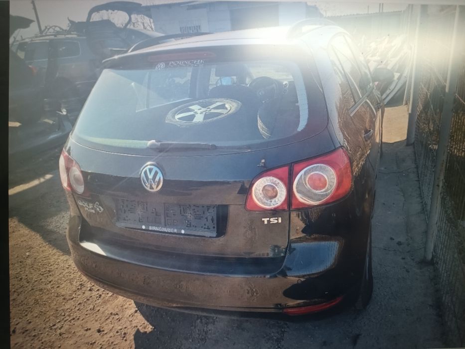 Dezmembram Volkswagen Golf Plus, an 2012, MOTOR 1.2 TSI, COD CBZA