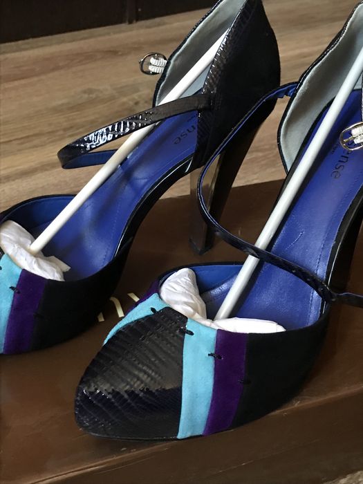 Продам туфли женские