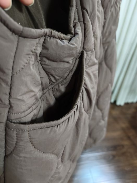 Стильный стеганый сарафан для девочки, размер 130 (новый)