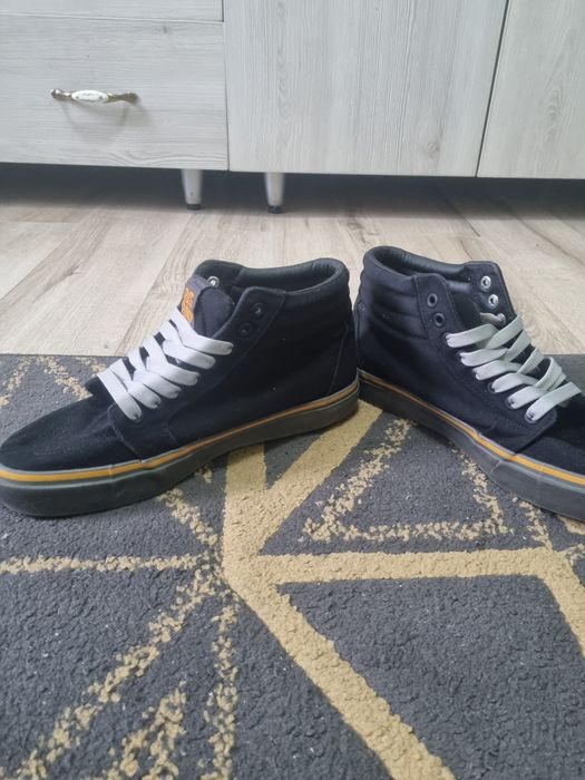 Papuci Bugs Bunny mărimea 40