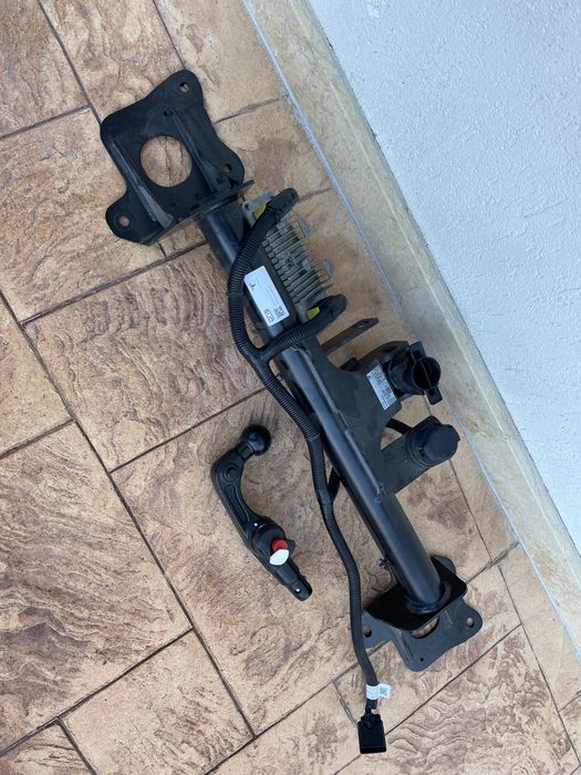 Ansamblu carlig complet original Tesla Y 3