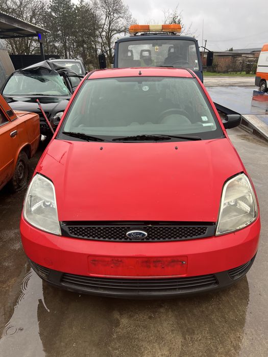 Ford Fiesta  НА ЧАСТИ