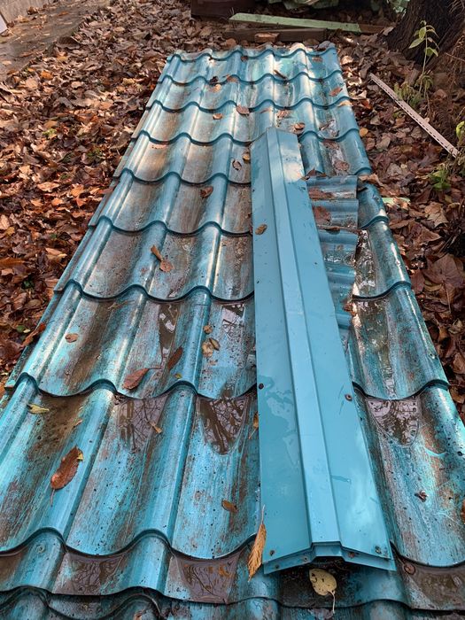 Металлочерепица б/у в хорошем состоянии  0. 5мм