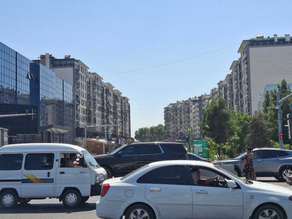 Эшонгузар райцентрда ер сотилади (3,1 сотих бетонкадан 1200 метр)