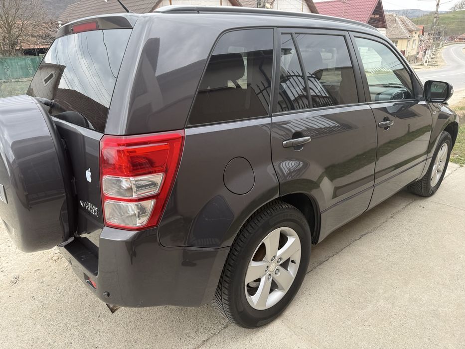 Suzuki Grand Vitara 4x4 -an 2011