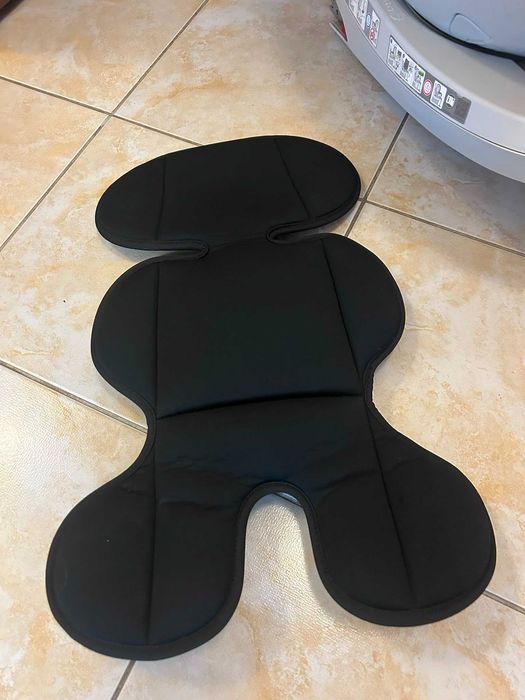 Scaun auto Britax Römer Dualfix, 0–18 kg, ISOFIX, rotativ 360°