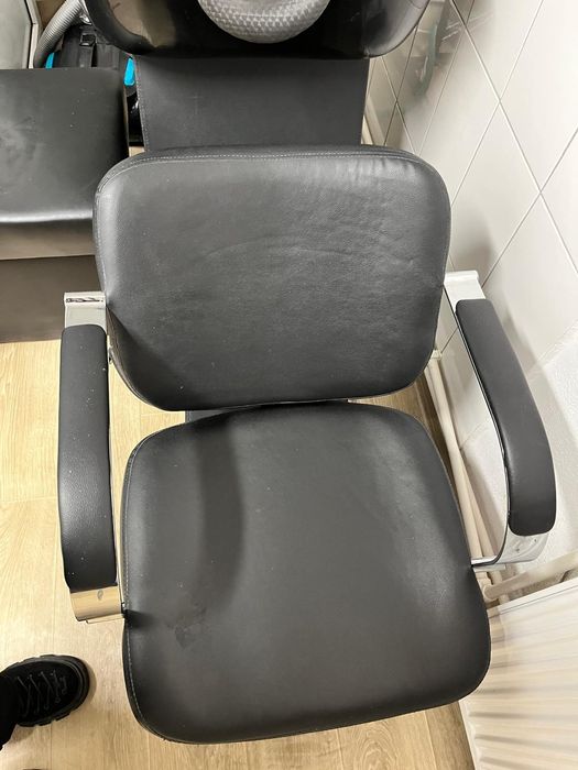 Scafa coafor ca noua