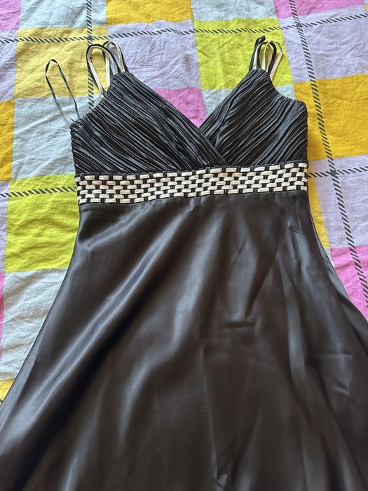 Продам платья на выход