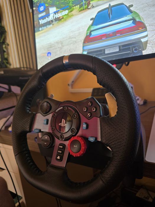 Volan Logitech G29