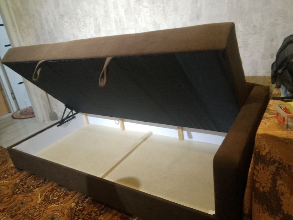 Диван Евро кинижка