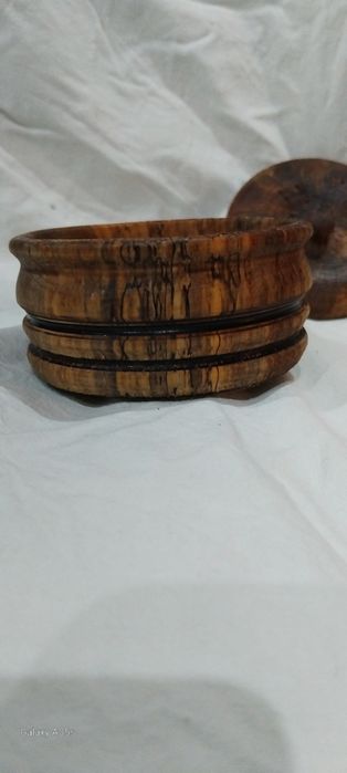 Дъска за Мезе със Солнички