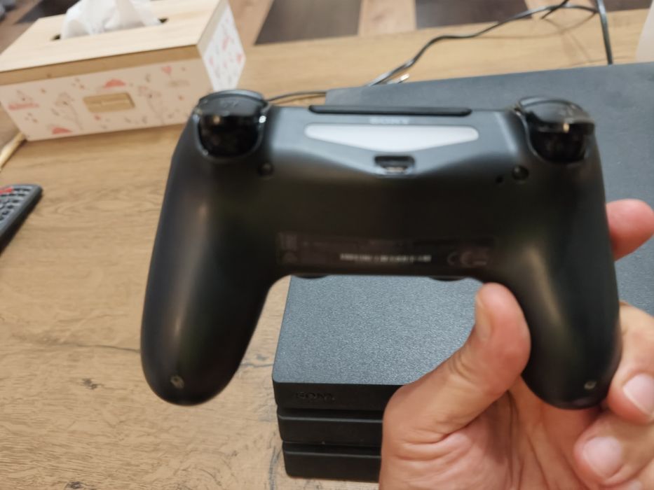 PlayStation 4 1T