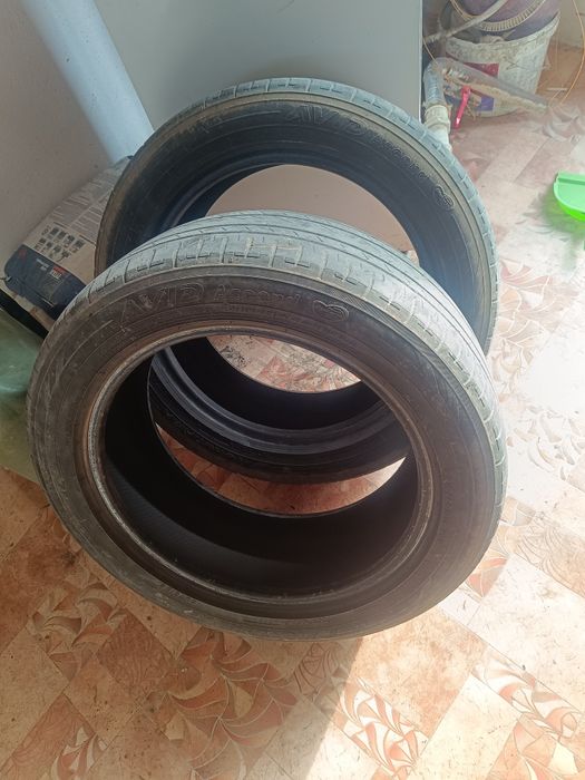 Yokohama 215/55/17 2шт