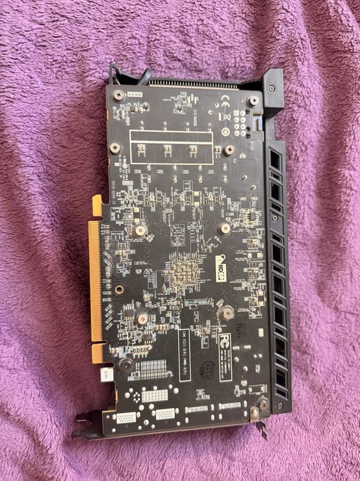 Видео карта Sapphire NITRO+ RADEON RX 470, 8GB GDDR5