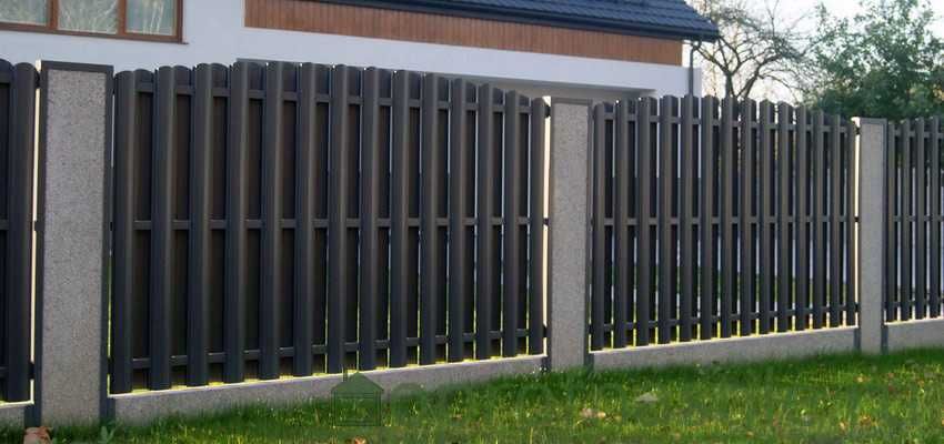 Забор штакетник в шахматном порядке фото Забор штакетник в шахматном порядке фото