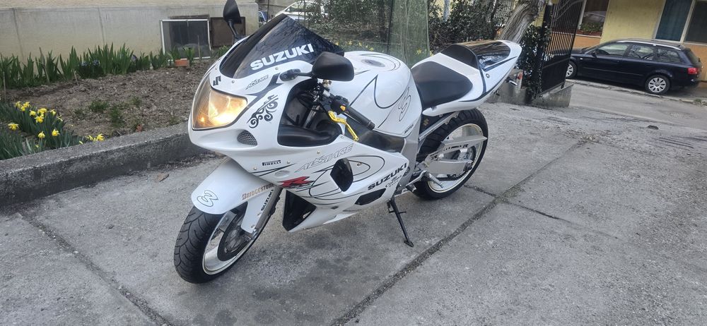 Suzuki gsxr 600 k2