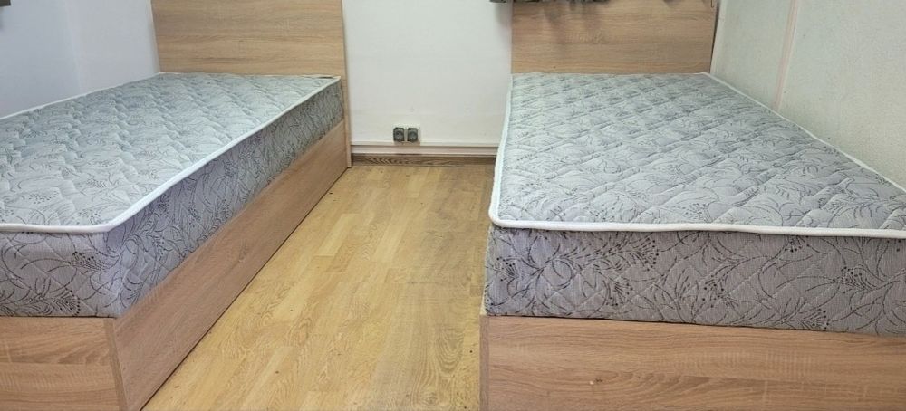 Легла  с повдигащ механизам