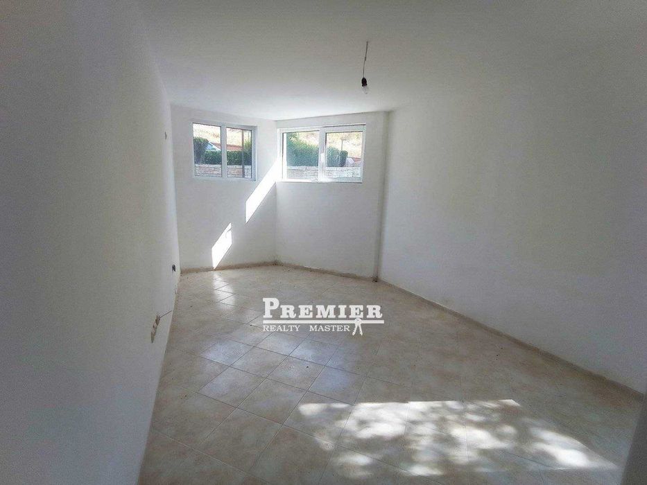 Продава се Едностаен апартамент в к.к. Слънчев бряг - 35 кв.м за 743 €/кв.м - Снимка #8