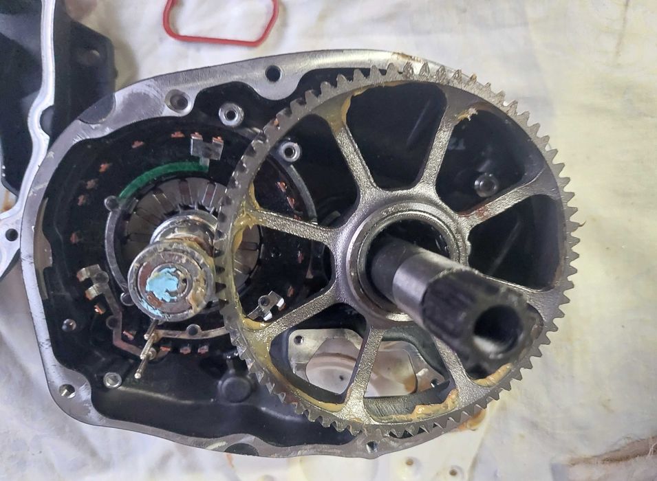 Motor Bosch Performance Line Gen3 BDU365 - defect