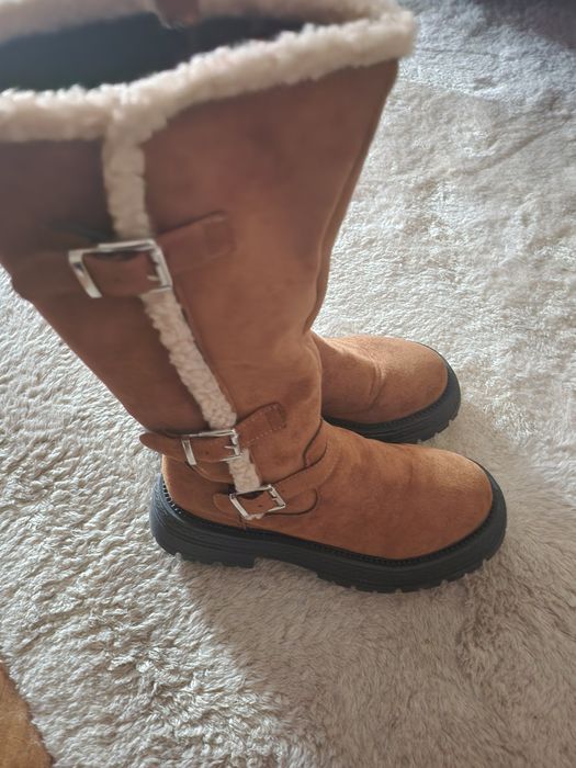 Дамски зимни ботуши