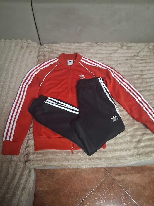 Trening Adidas 3 stripes