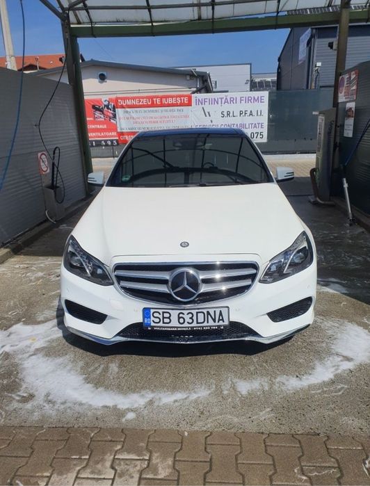 Mercedez E 220,AMG LINE,Panoramic