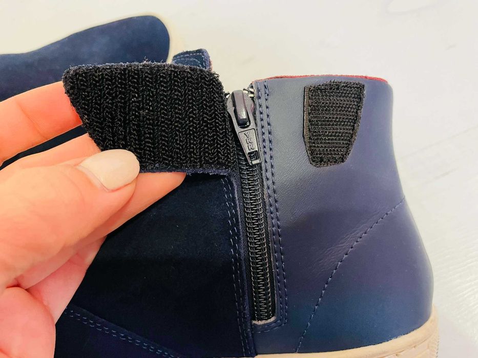 GUESS оригинални боти от Англия