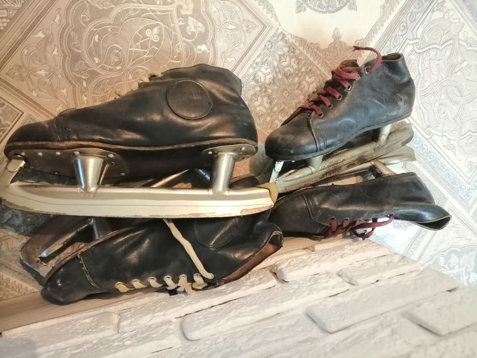 Продам коньки для мальчиков