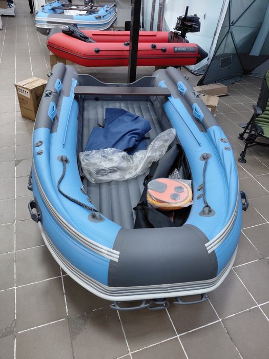 Продам лодку с мотором, Хидэя 9,9 про...