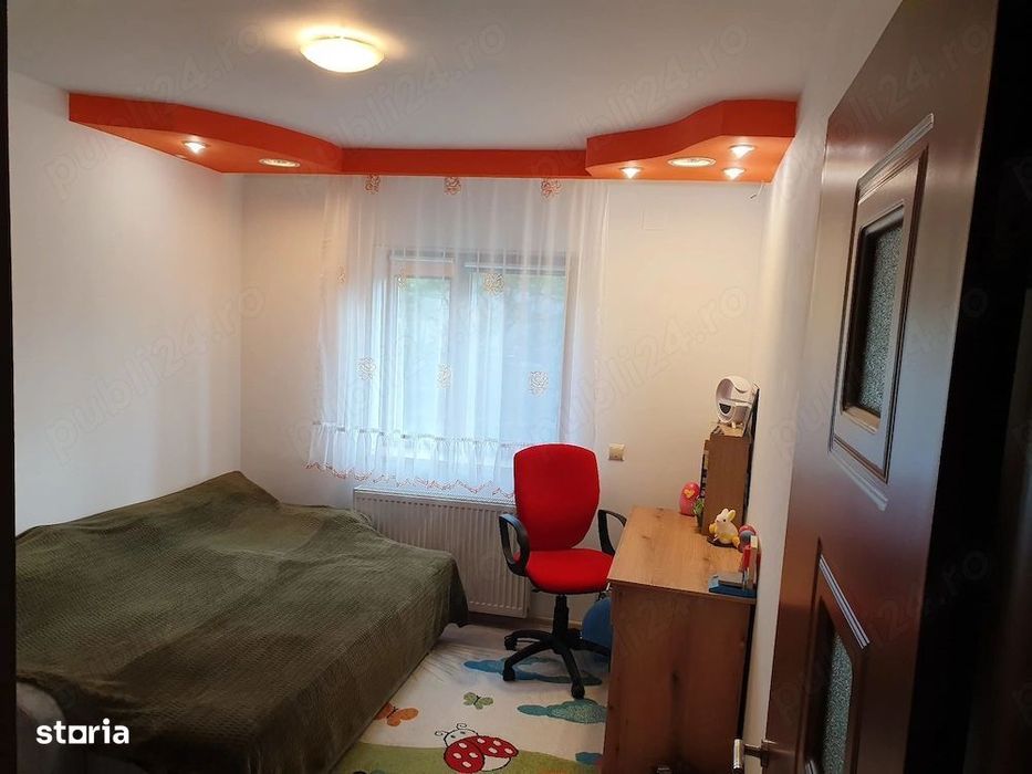 Vanzare Apartament 4 camere