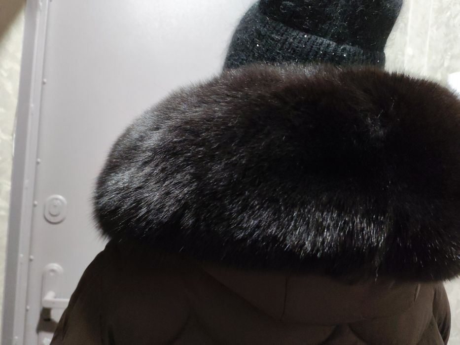 Продам куртку новую