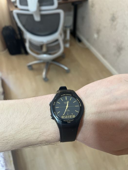 Часы наручные CASIO